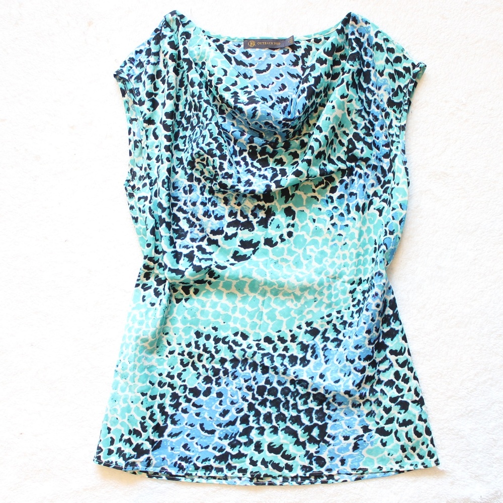 Outback Red Blue Green Patterned Top